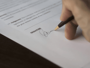 Business Legal Services Commercial litigation Solicitors Signature